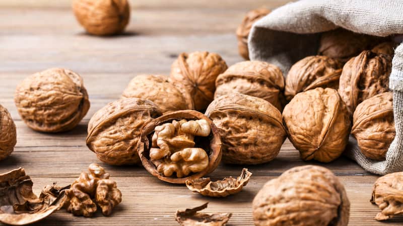 تصویر 4 از گردو تویسرکان مشهد با پوست کاغذی و طعم بی نظیر
